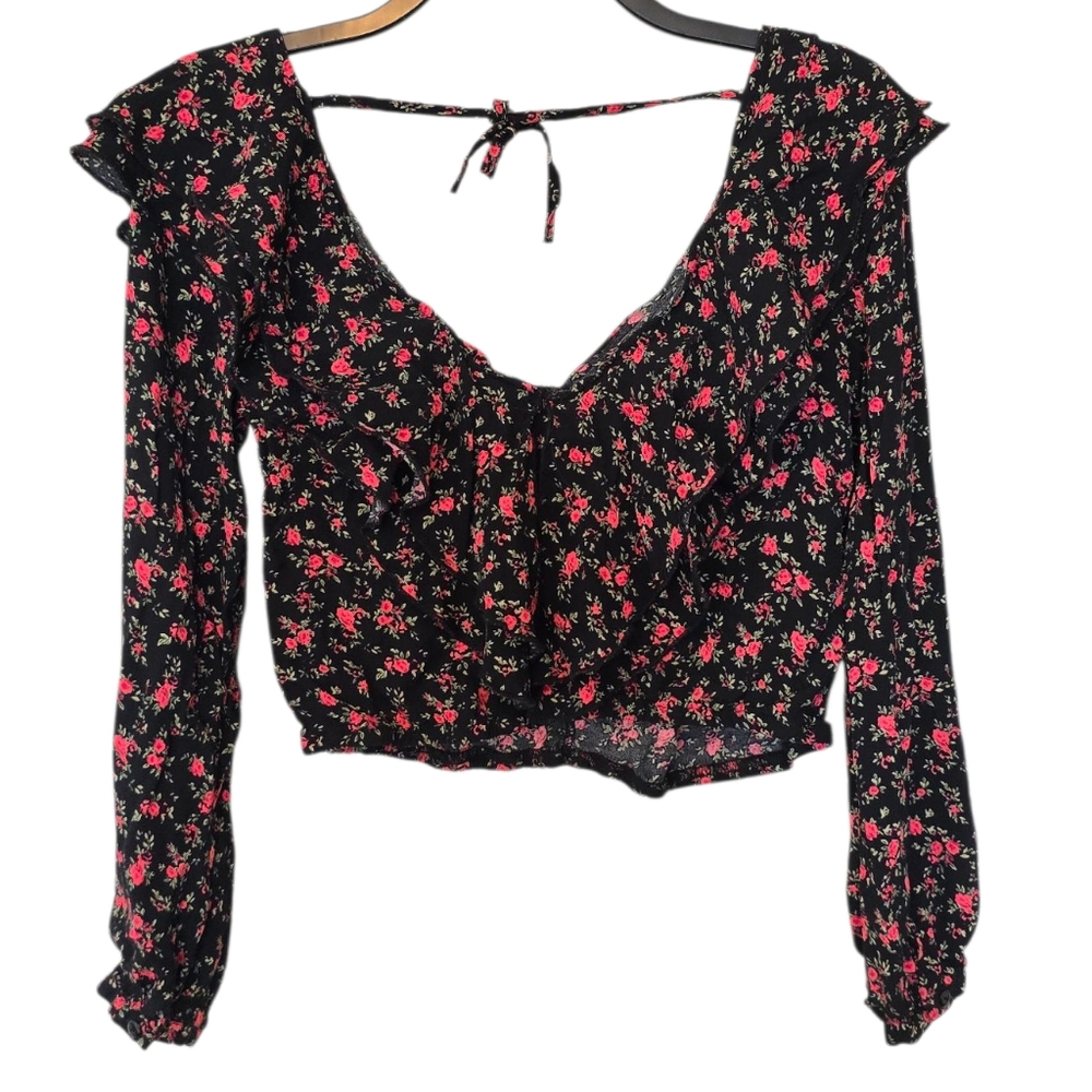 3/$15 Forever 21 Floral Ruffle Cropped Blouse Size Small